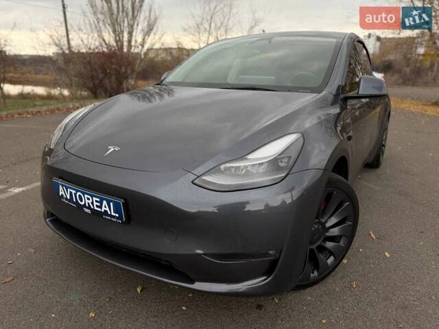 Сірий Тесла Model Y, об'ємом двигуна 0 л та пробігом 70 тис. км за 31500 $, фото 11 на Automoto.ua