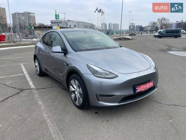 Серый Тесла Model Y, объемом двигателя 0 л и пробегом 25 тыс. км за 37500 $, фото 5 на Automoto.ua