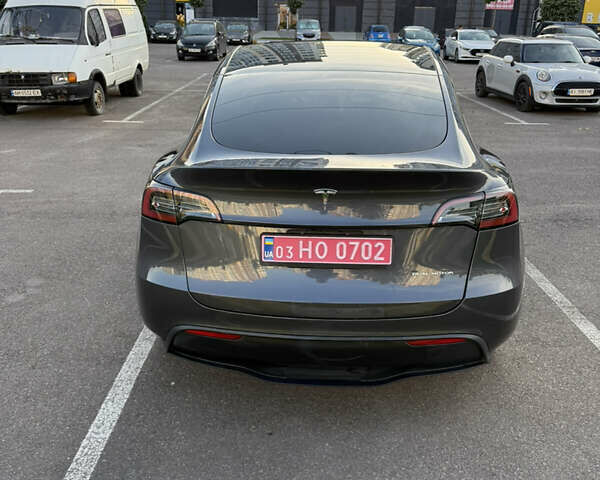 Серый Тесла Model Y, объемом двигателя 0 л и пробегом 88 тыс. км за 25700 $, фото 8 на Automoto.ua