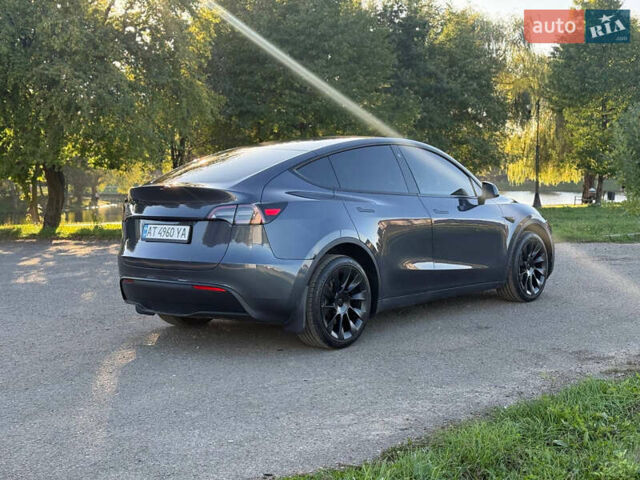 Серый Тесла Model Y, объемом двигателя 0 л и пробегом 10 тыс. км за 29000 $, фото 4 на Automoto.ua