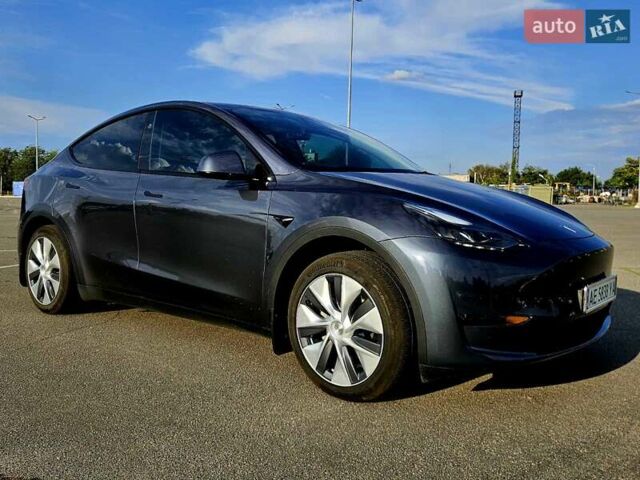 Серый Тесла Model Y, объемом двигателя 0 л и пробегом 34 тыс. км за 28300 $, фото 12 на Automoto.ua