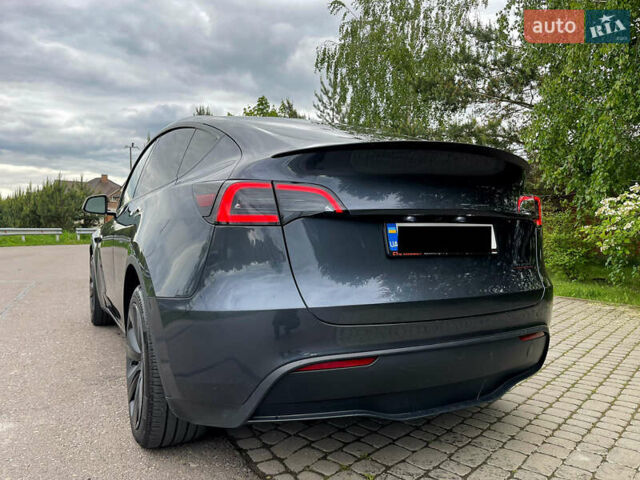 Серый Тесла Model Y, объемом двигателя 0 л и пробегом 19 тыс. км за 33700 $, фото 6 на Automoto.ua