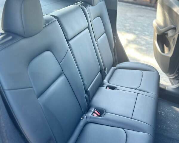 Серый Тесла Model Y, объемом двигателя 0 л и пробегом 1 тыс. км за 36000 $, фото 11 на Automoto.ua