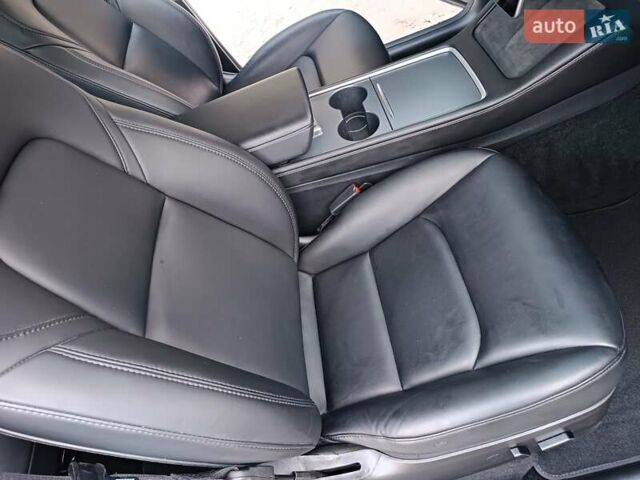 Серый Тесла Model Y, объемом двигателя 0 л и пробегом 43 тыс. км за 33333 $, фото 34 на Automoto.ua