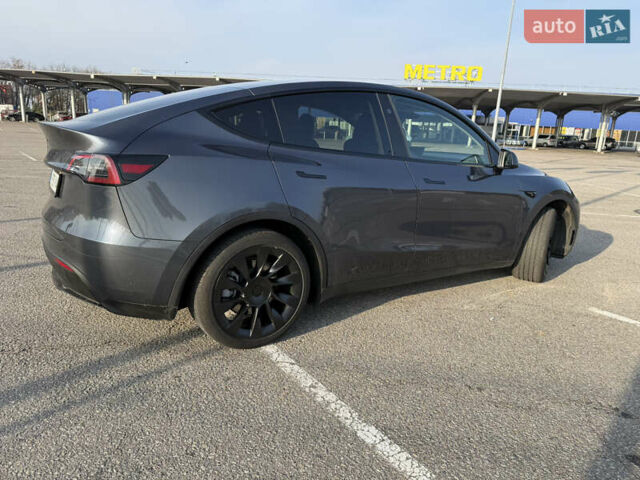 Сірий Тесла Model Y, об'ємом двигуна 0 л та пробігом 18 тис. км за 27500 $, фото 9 на Automoto.ua
