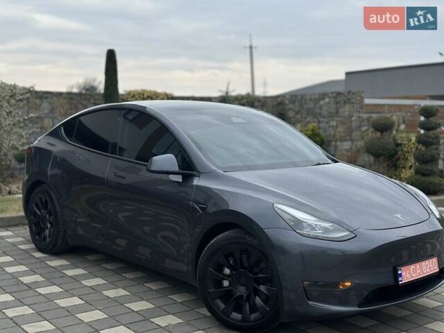 Серый Тесла Model Y, объемом двигателя 0 л и пробегом 7 тыс. км за 29950 $, фото 1 на Automoto.ua