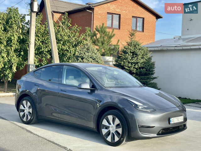 Сірий Тесла Model Y, об'ємом двигуна 0 л та пробігом 21 тис. км за 26300 $, фото 32 на Automoto.ua