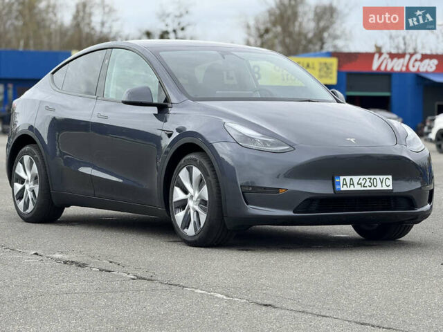 Серый Тесла Model Y, объемом двигателя 0 л и пробегом 10 тыс. км за 27900 $, фото 13 на Automoto.ua