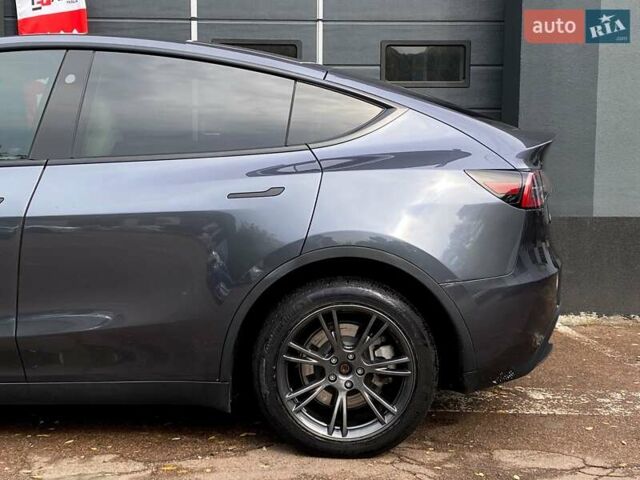 Сірий Тесла Model Y, об'ємом двигуна 0 л та пробігом 51 тис. км за 33999 $, фото 6 на Automoto.ua