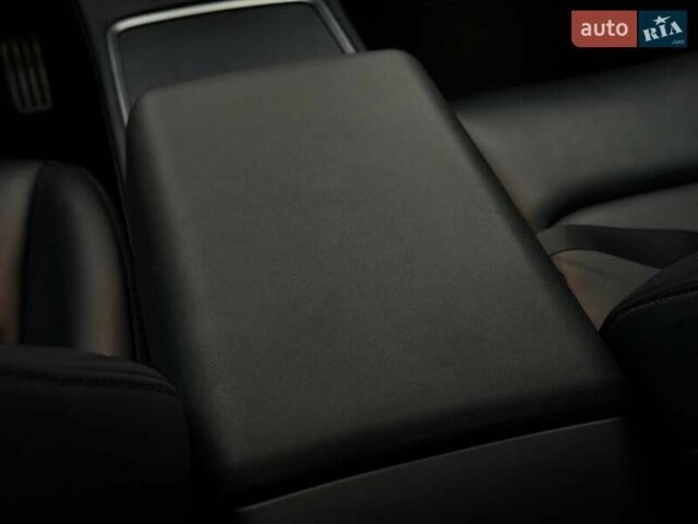 Сірий Тесла Model Y, об'ємом двигуна 0 л та пробігом 70 тис. км за 31500 $, фото 45 на Automoto.ua