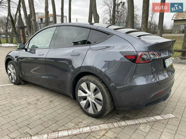 Серый Тесла Model Y, объемом двигателя 0 л и пробегом 35 тыс. км за 29200 $, фото 5 на Automoto.ua