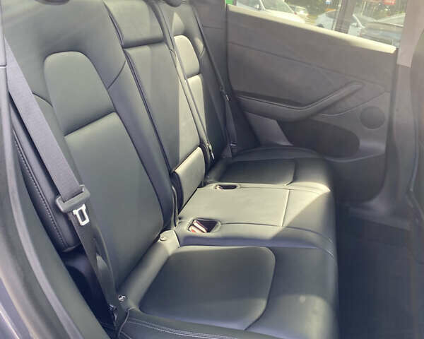 Сірий Тесла Model Y, об'ємом двигуна 0 л та пробігом 116 тис. км за 33000 $, фото 34 на Automoto.ua