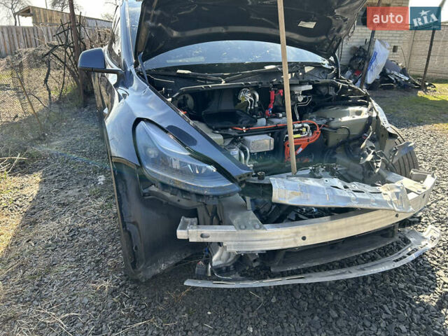 Серый Тесла Model Y, объемом двигателя 0 л и пробегом 48 тыс. км за 16900 $, фото 4 на Automoto.ua
