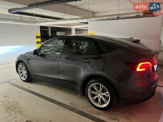 Сірий Тесла Model Y, об'ємом двигуна 0 л та пробігом 20 тис. км за 23500 $, фото 2 на Automoto.ua