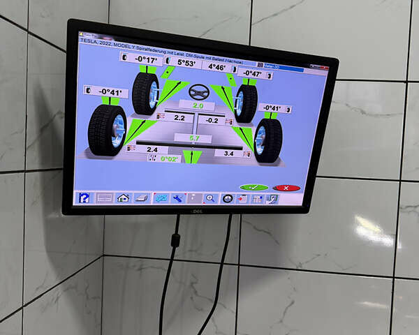 Серый Тесла Model Y, объемом двигателя 0 л и пробегом 44 тыс. км за 26900 $, фото 14 на Automoto.ua