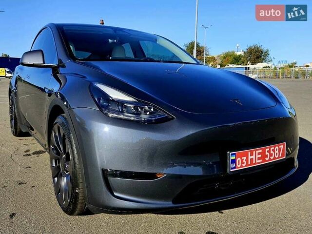 Серый Тесла Model Y, объемом двигателя 0 л и пробегом 29 тыс. км за 27900 $, фото 19 на Automoto.ua