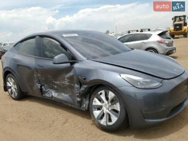 Сірий Тесла Model Y, об'ємом двигуна 0 л та пробігом 37 тис. км за 26500 $, фото 3 на Automoto.ua