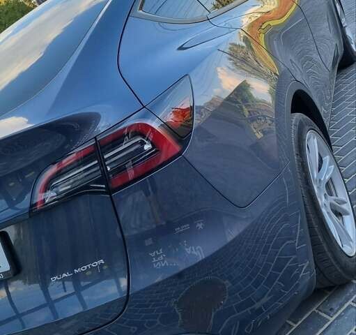 Серый Тесла Model Y, объемом двигателя 0 л и пробегом 28 тыс. км за 34999 $, фото 21 на Automoto.ua