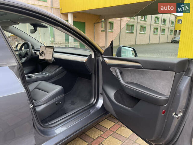 Сірий Тесла Model Y, об'ємом двигуна 0 л та пробігом 9 тис. км за 28500 $, фото 52 на Automoto.ua