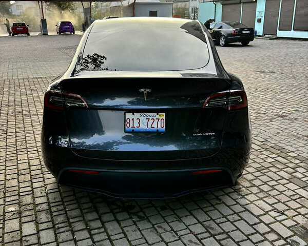 Серый Тесла Model Y, объемом двигателя 0 л и пробегом 30 тыс. км за 23500 $, фото 3 на Automoto.ua