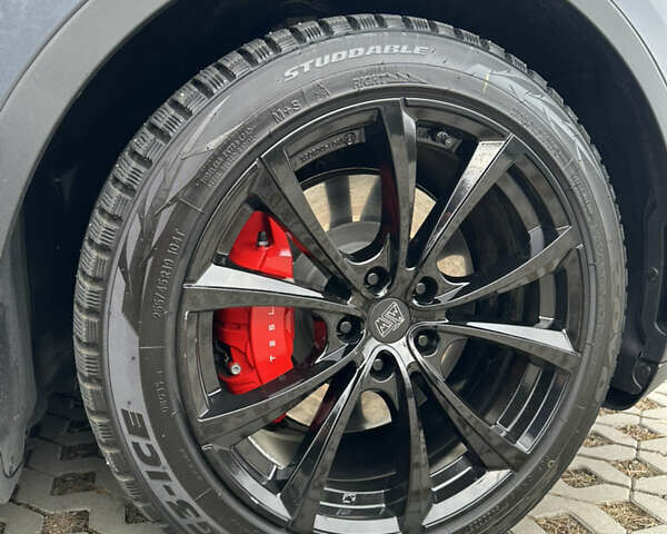 Серый Тесла Model Y, объемом двигателя 0 л и пробегом 22 тыс. км за 32000 $, фото 17 на Automoto.ua