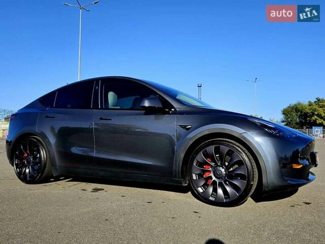 Серый Тесла Model Y, объемом двигателя 0 л и пробегом 29 тыс. км за 27900 $, фото 16 на Automoto.ua