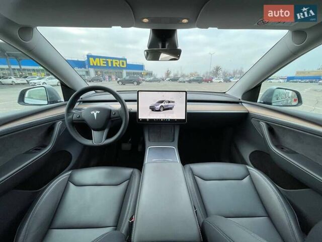 Серый Тесла Model Y, объемом двигателя 0 л и пробегом 25 тыс. км за 37500 $, фото 18 на Automoto.ua