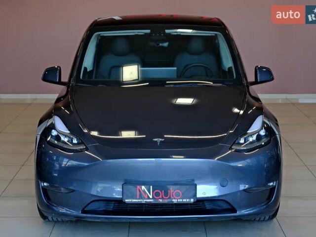 Серый Тесла Model Y, объемом двигателя 0 л и пробегом 42 тыс. км за 23900 $, фото 1 на Automoto.ua