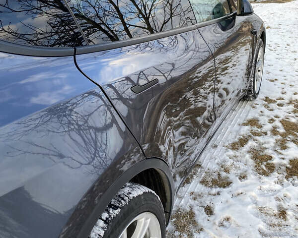 Серый Тесла Model Y, объемом двигателя 0 л и пробегом 14 тыс. км за 26600 $, фото 4 на Automoto.ua