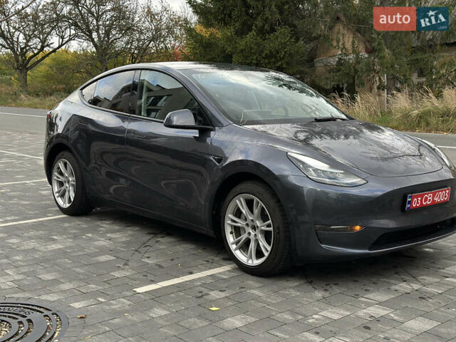 Тесла Model Y 2023 в Ужгороде на Automoto.ua Серый Тесла Model Y, объемом двигателя 0 л и пробегом 62 тыс. км за 26400 $, фото 3 на Automoto.ua