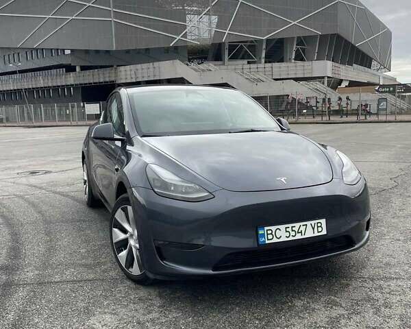 Серый Тесла Model Y, объемом двигателя 0 л и пробегом 16 тыс. км за 27950 $, фото 12 на Automoto.ua