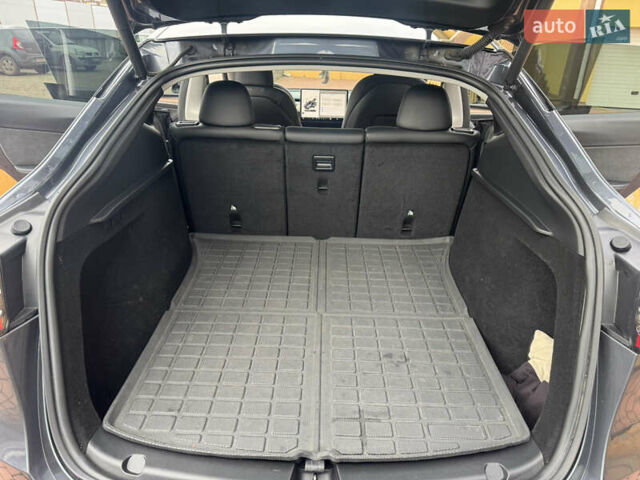 Сірий Тесла Model Y, об'ємом двигуна 0 л та пробігом 25 тис. км за 30000 $, фото 21 на Automoto.ua