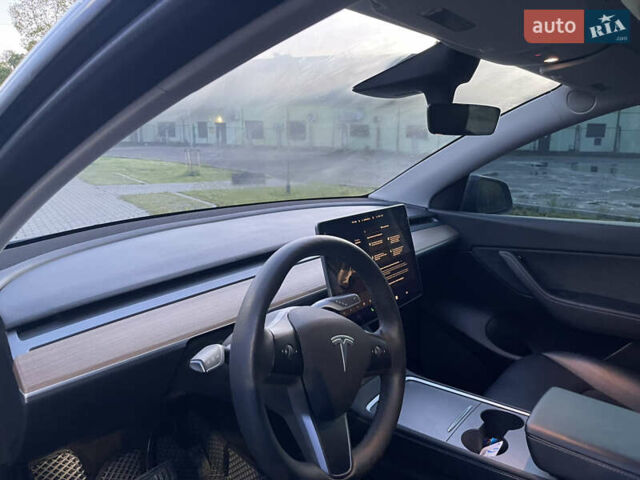 Серый Тесла Model Y, объемом двигателя 0 л и пробегом 107 тыс. км за 27000 $, фото 12 на Automoto.ua