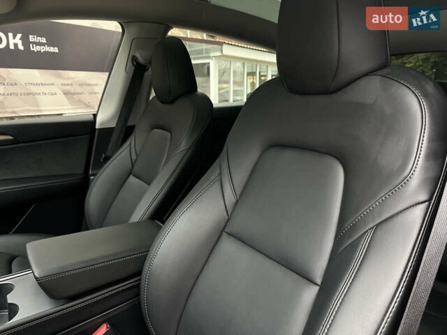 Серый Тесла Model Y, объемом двигателя 0 л и пробегом 10 тыс. км за 41000 $, фото 12 на Automoto.ua