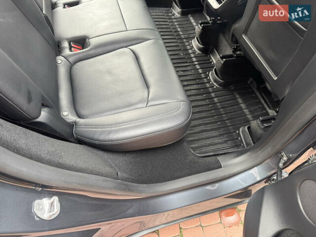 Сірий Тесла Model Y, об'ємом двигуна 0 л та пробігом 25 тис. км за 30000 $, фото 18 на Automoto.ua