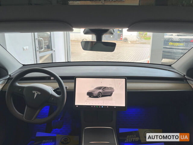 Серый Тесла Model Y, объемом двигателя 82 л и пробегом 13 тыс. км за 35400 $, фото 14 на Automoto.ua
