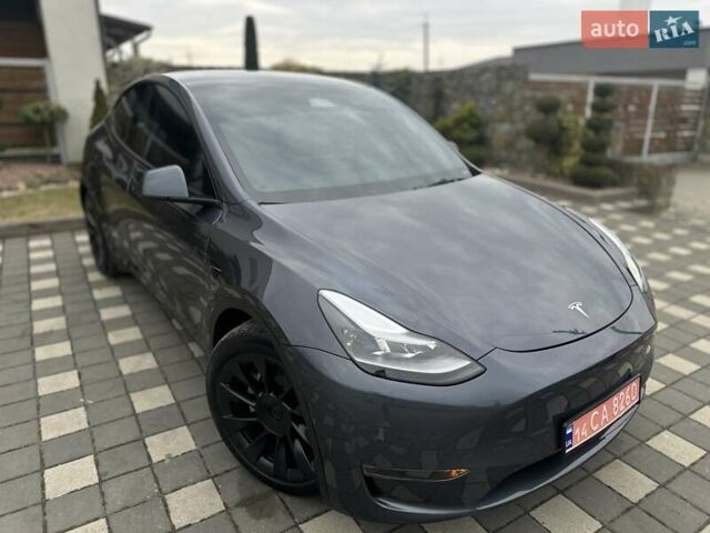 Серый Тесла Model Y, объемом двигателя 0 л и пробегом 7 тыс. км за 29950 $, фото 8 на Automoto.ua
