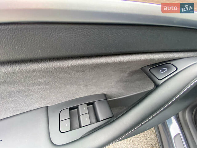 Серый Тесла Model Y, объемом двигателя 0 л и пробегом 26 тыс. км за 39000 $, фото 18 на Automoto.ua