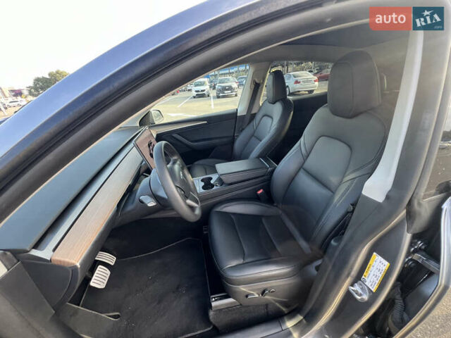 Сірий Тесла Model Y, об'ємом двигуна 0 л та пробігом 35 тис. км за 36500 $, фото 15 на Automoto.ua