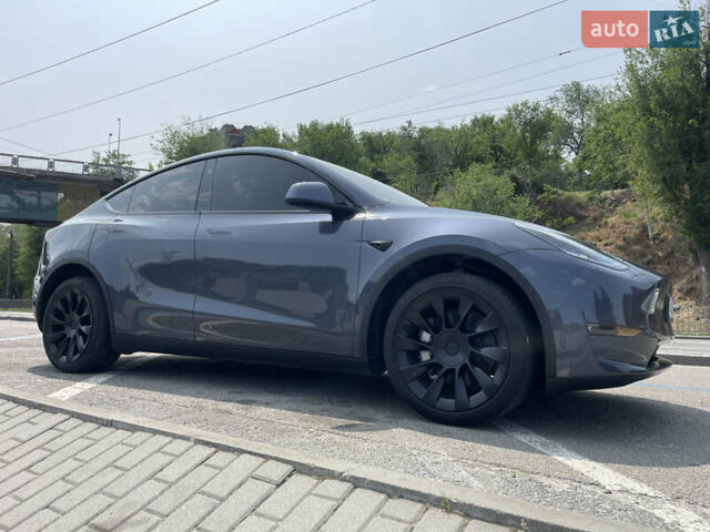 Серый Тесла Model Y, объемом двигателя 0 л и пробегом 24 тыс. км за 30500 $, фото 20 на Automoto.ua
