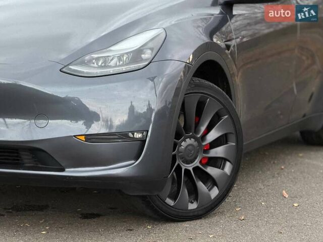 Сірий Тесла Model Y, об'ємом двигуна 0 л та пробігом 70 тис. км за 31500 $, фото 4 на Automoto.ua