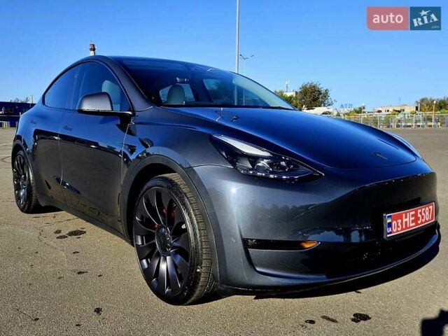 Серый Тесла Model Y, объемом двигателя 0 л и пробегом 29 тыс. км за 27900 $, фото 18 на Automoto.ua