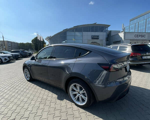 Серый Тесла Model Y, объемом двигателя 0 л и пробегом 60 тыс. км за 28000 $, фото 8 на Automoto.ua