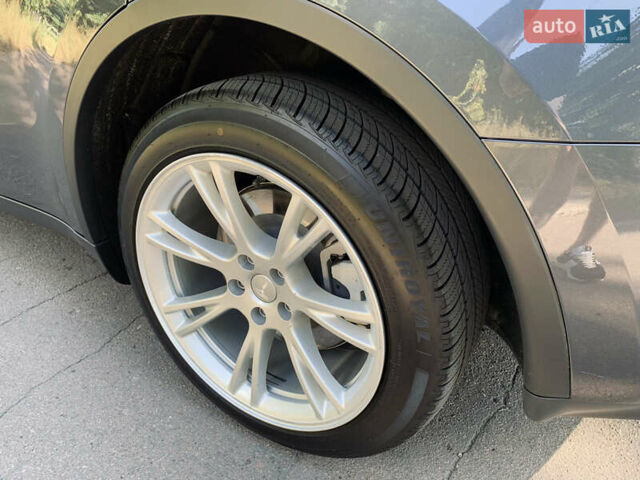 Серый Тесла Model Y, объемом двигателя 0 л и пробегом 47 тыс. км за 28028 $, фото 8 на Automoto.ua