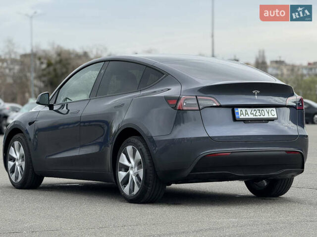 Серый Тесла Model Y, объемом двигателя 0 л и пробегом 10 тыс. км за 27900 $, фото 6 на Automoto.ua