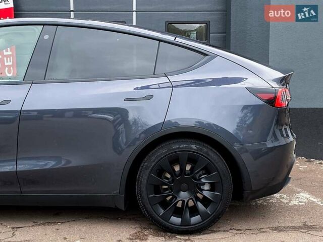 Сірий Тесла Model Y, об'ємом двигуна 0 л та пробігом 39 тис. км за 29500 $, фото 6 на Automoto.ua