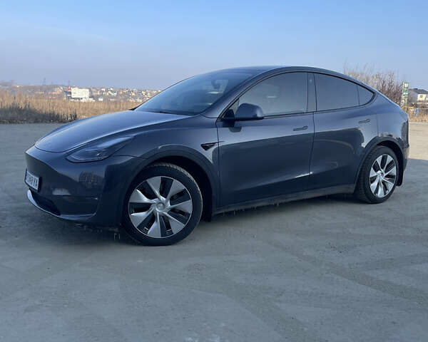 Сірий Тесла Model Y, об'ємом двигуна 0 л та пробігом 43 тис. км за 28500 $, фото 101 на Automoto.ua
