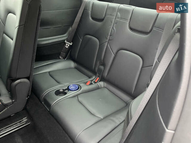 Серый Тесла Model Y, объемом двигателя 0 л и пробегом 35 тыс. км за 29200 $, фото 36 на Automoto.ua