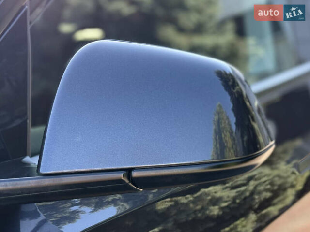 Серый Тесла Model Y, объемом двигателя 0 л и пробегом 46 тыс. км за 27200 $, фото 5 на Automoto.ua