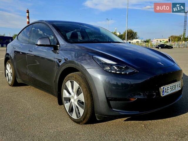Серый Тесла Model Y, объемом двигателя 0 л и пробегом 34 тыс. км за 28300 $, фото 13 на Automoto.ua